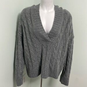 American Eagle V-Neck Gray Hooded Sweater Small NEW